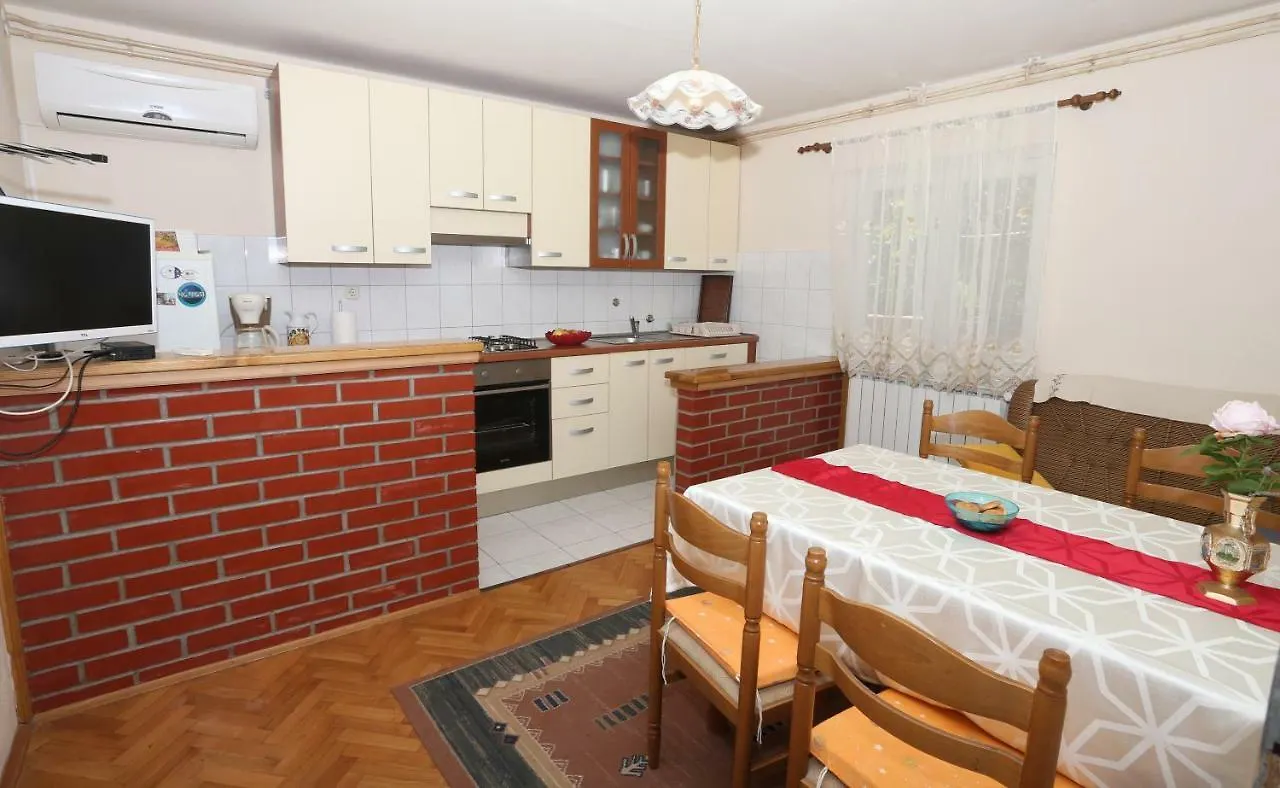 Apartments Slavica Trogir