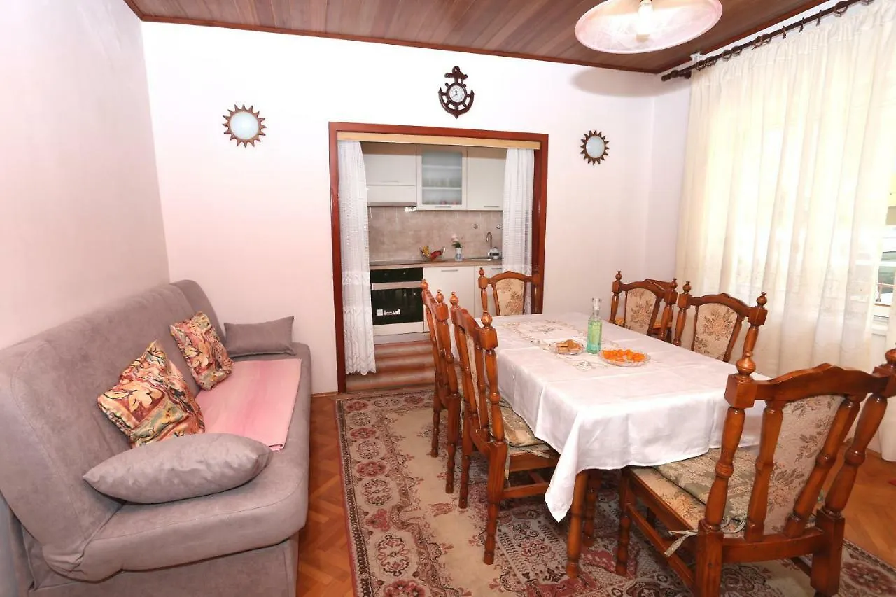 Apartments Slavica Trogir Chorwacja